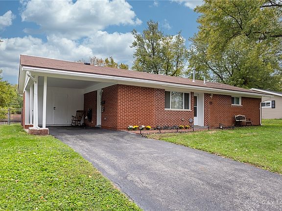 2nd image of 456 S Hayden Ave