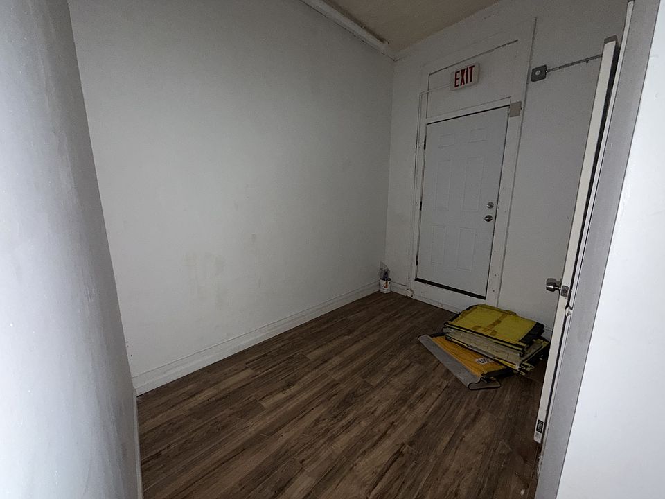 2nd image of 526B Prospect St