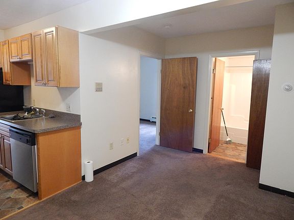 3rd image of 20 Fenno St APT 1