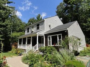 12 Jade Ct, Derry, NH 03038