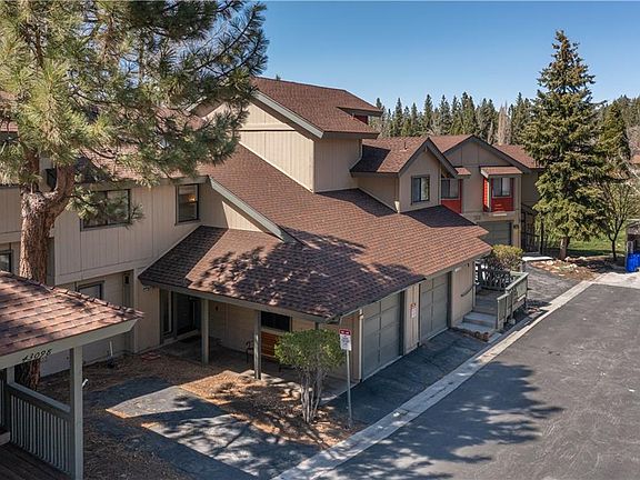 3rd image of 43096 Bear Creek Ct #43096