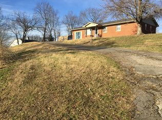 2206 Ironworks Rd, Winchester, KY 40391