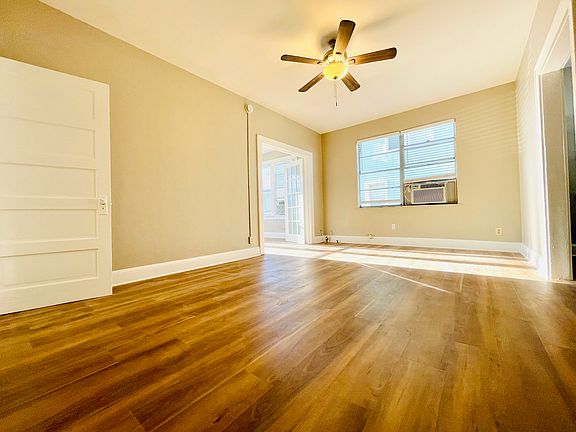 5th image of 311 S Grandview Ave APT 4