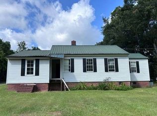 106 Arden Dr, Swainsboro, GA 30401