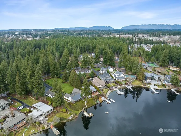 29004 222nd Place SE, Black Diamond, WA 98010