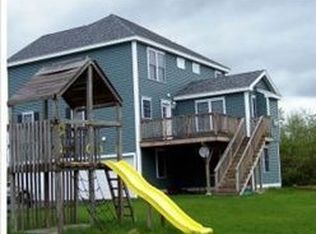 28 Susannahs Xing, Dover, NH 03820