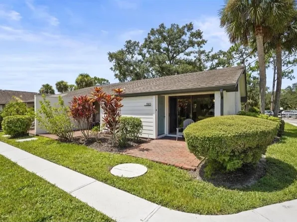 3523 Longmeadow #12, Sarasota, FL 34235