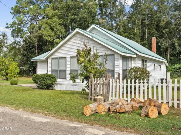 530 E Brock Ave, Bonifay, FL 32425