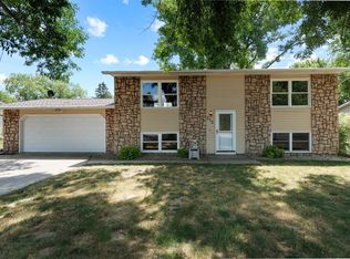 515 Hilltop Ave, Owatonna, MN 55060