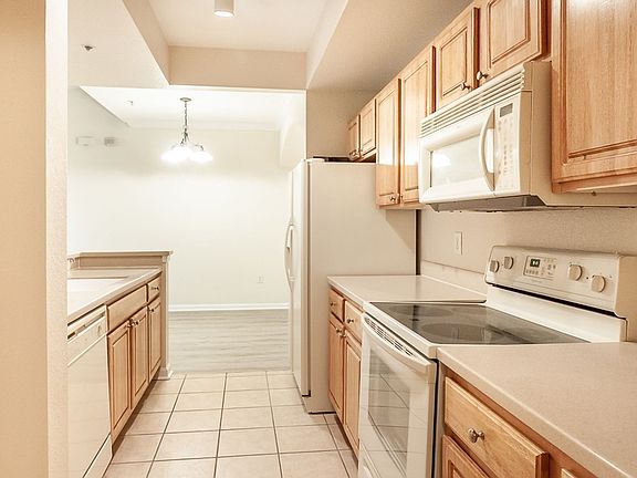 5th image of 10075 Gate Pkwy N APT 1112
