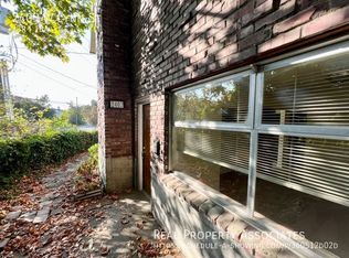 2403 W Lynn St, Seattle, WA 98199