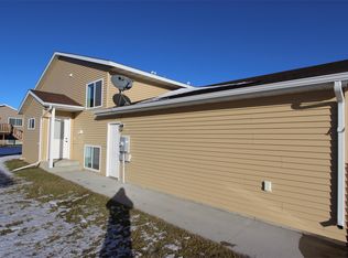 4721 Chelsea Ln S, Fargo, ND 58104