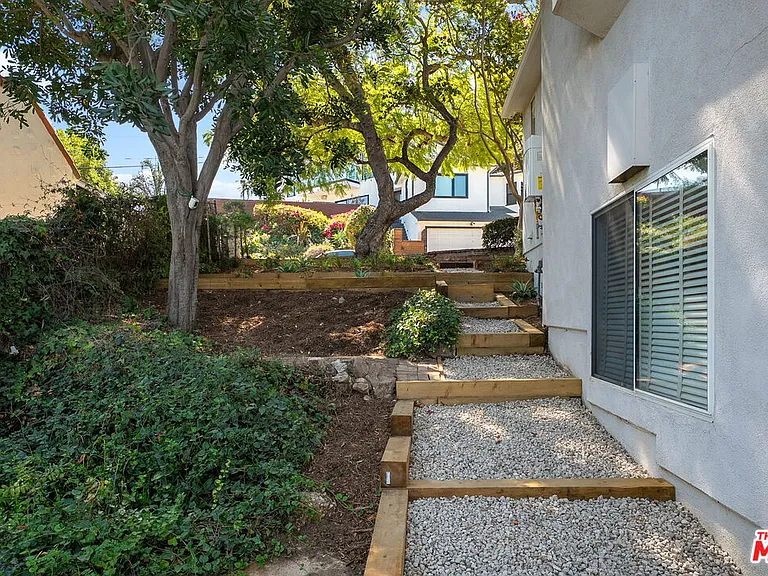 11543 Sunshine Ter — Photo 26