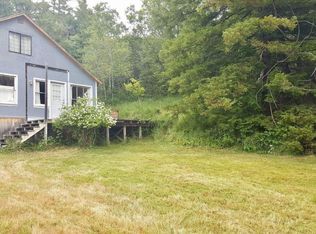 272 W Coast Rd, Redway, CA 95560