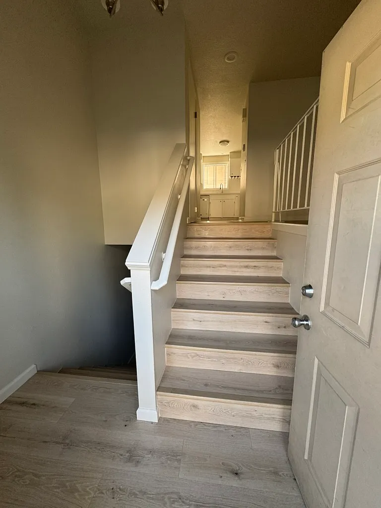 2 bed, 1350 sqft, $2,000 — Photo 2