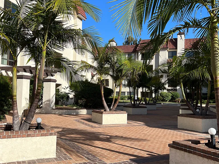 5875 Friars Rd #4405 — Photo 36