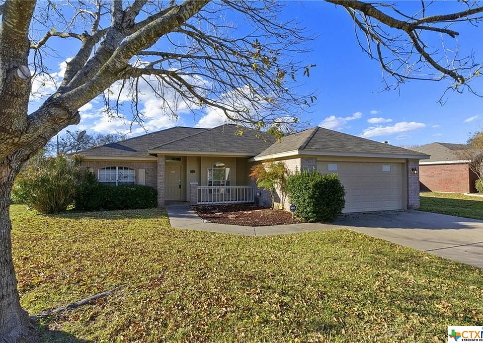 1st image of 110 Vela Way