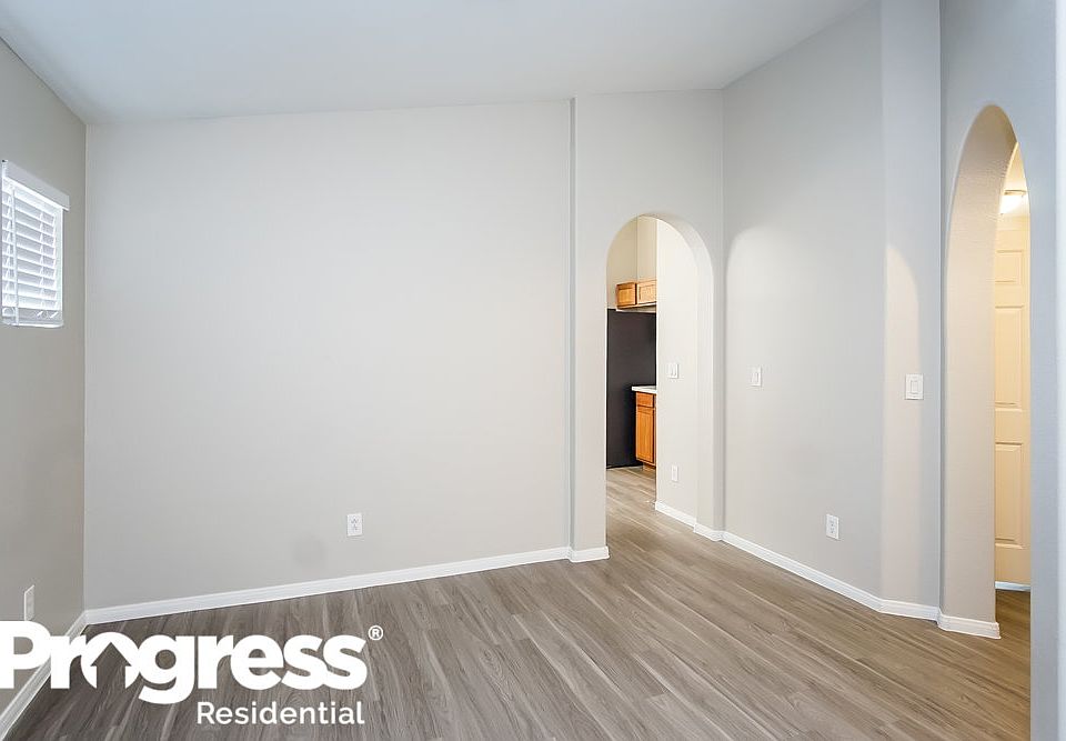 6470 Abbeville River Ct, Las Vegas, NV 89122 Zillow