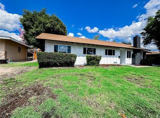 850 E Holly St, Rialto, CA 92376