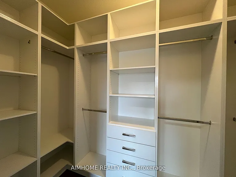 80 Village Pkwy — Photo 15
