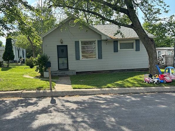 55 N Commercial St