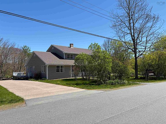 2nd image of 93 Fraser Rd
