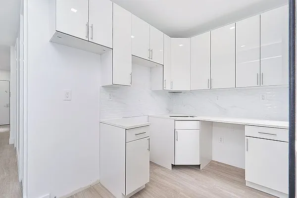 Rented by REAL New York | media 30