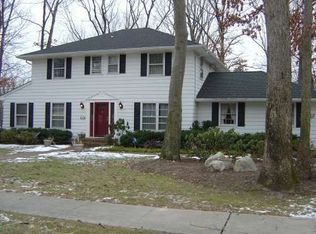 276 Hamlin Rd, North Brunswick, NJ 08902