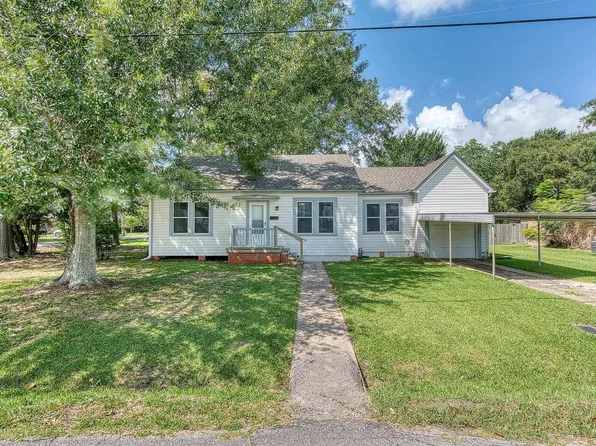 503 N 13th St, Nederland, TX 77627