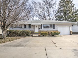 1700 Patterson Rd, Florissant, MO 63031