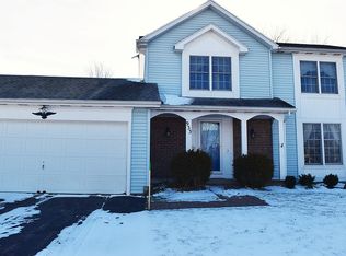 933 Dibbles Trl, Webster, NY 14580