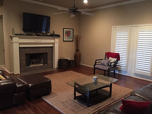 3rd image of 10507 Fremont Ave