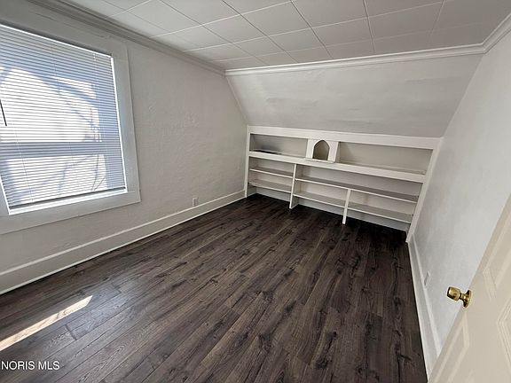 4th image of 1123 Hamilton St