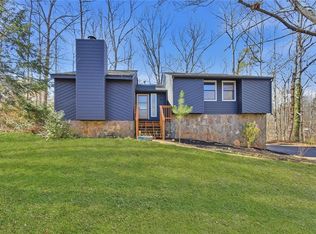 8991 Laurel Dr, Douglasville, GA 30135