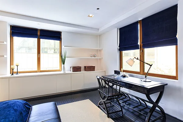 Rented by Corcoran | media 30