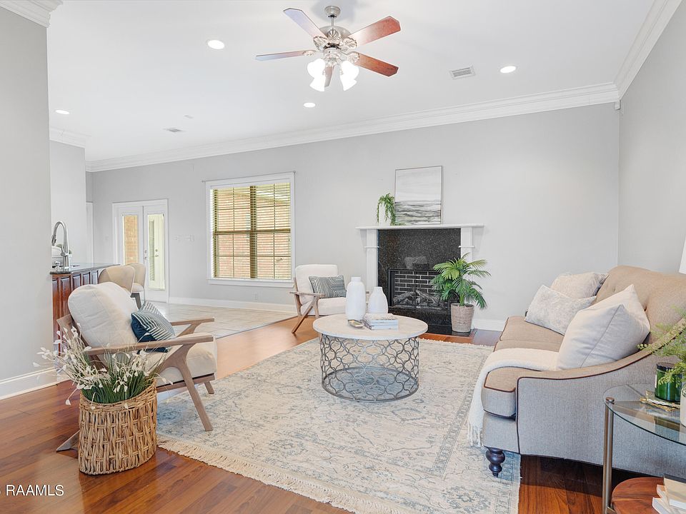 1404 St, New Iberia, LA 70563 Zillow