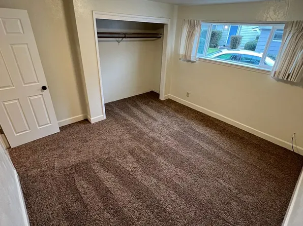 1648 Patterson St APT 3, Eugene, OR 97401