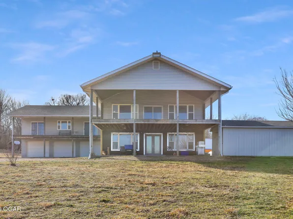 1834 S Black Cat Rd, Joplin, MO 64801