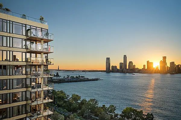 1st image of 450 Washington St #1203