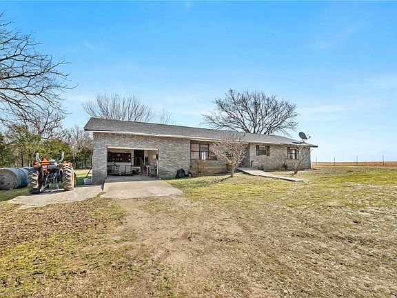 3rd image of 43242 S 685th Rd