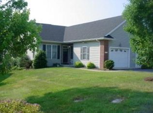 339 Spring Oaks Dr, Harrisonburg, VA 22801