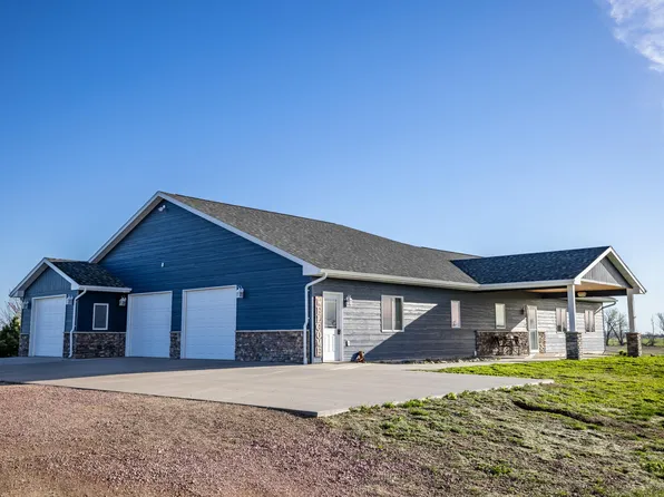 40816 261st St, Mitchell, SD 57301