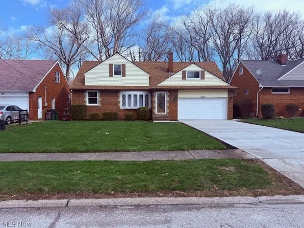 1730 Braeburn Park Dr, Euclid, OH 44117