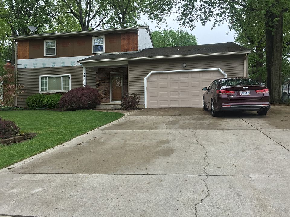 2nd image of 536 Fenway Dr
