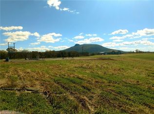 210 Whitaker Rd, Pinnacle, NC 27043