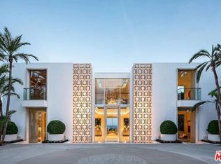 1500 Gilcrest Dr, Beverly Hills, CA 90210