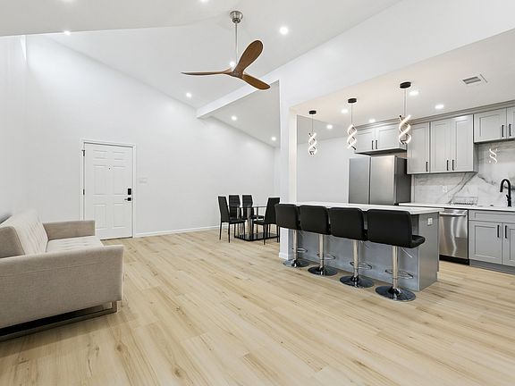 4th image of 1161 Lake Ave APT 329