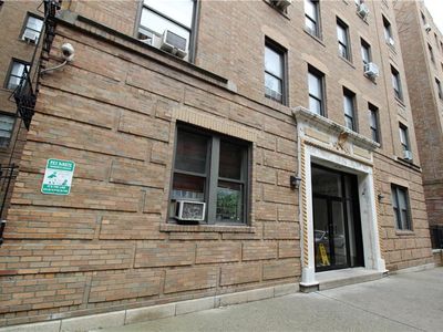 2156 Cruger Ave APT 2-G, Bronx, NY, 10462