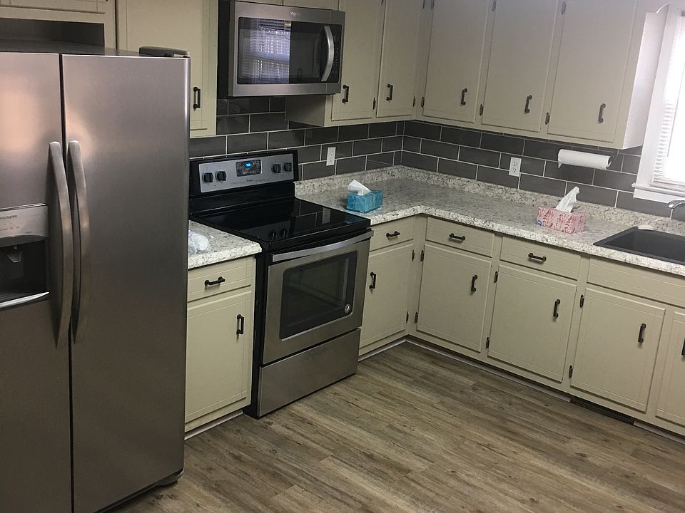 New stainless appliances 