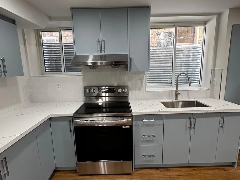 204 Ronald Guscott St — Photo 8
